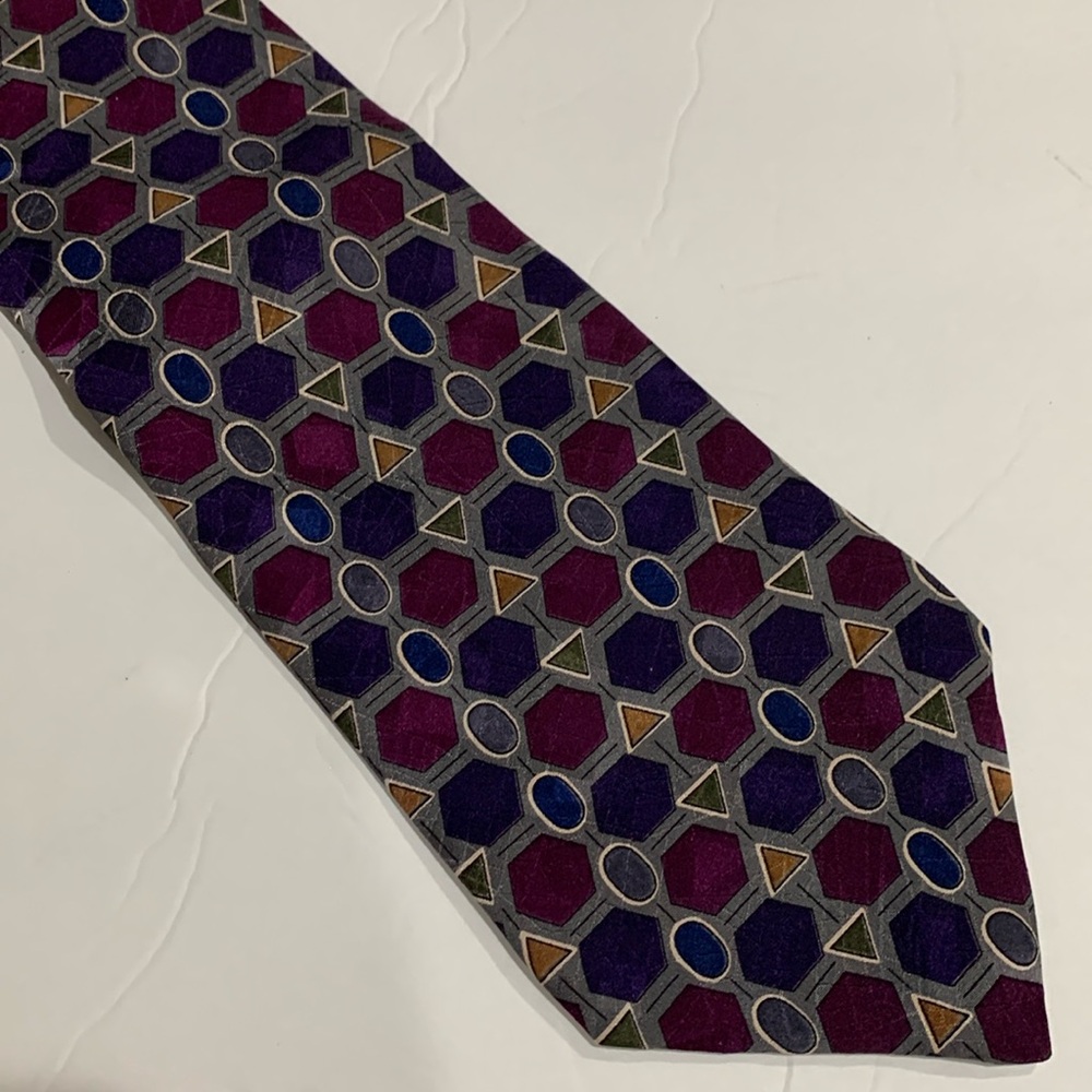SAVVY tie